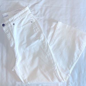 NWT NEVER WORN! Lucky Brand Curvy High Waist Kick Crop in White size 10/30.
